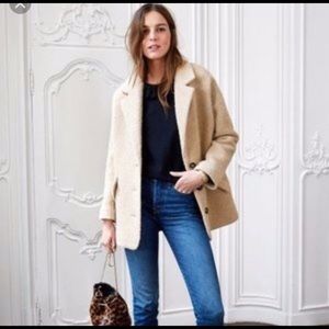 ISO Alicia or Alda Coat